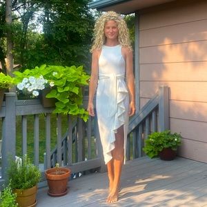 NWT Shona Joy Celeste ruffle front fitted midi dress - ivory